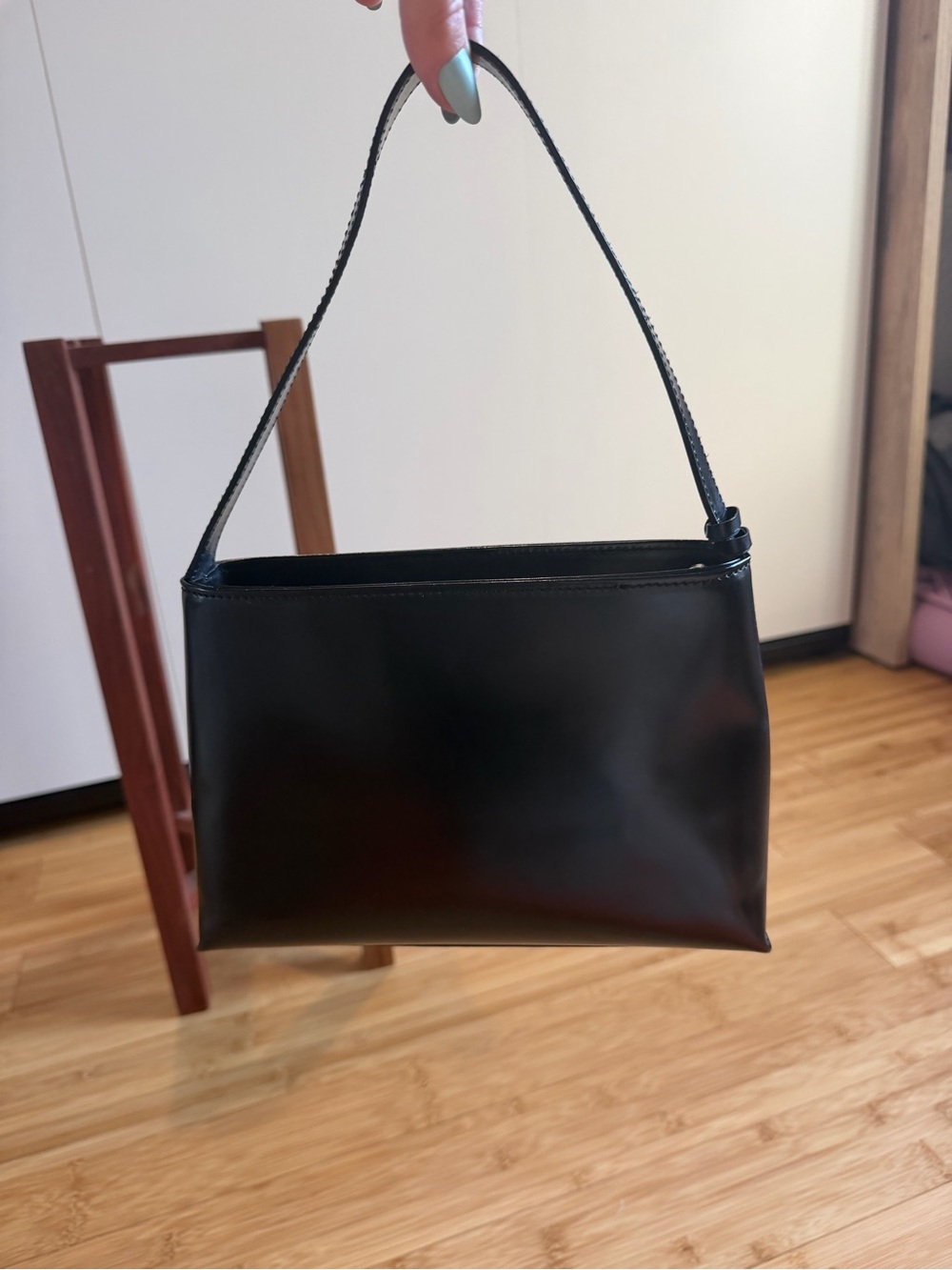 Burberry leather baguette shoulder bag - Picture 2 of 7